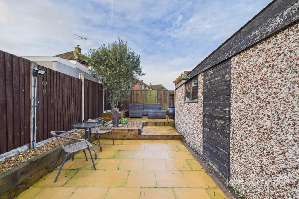 St. James Road, Barton-under-Needwood, photo 21