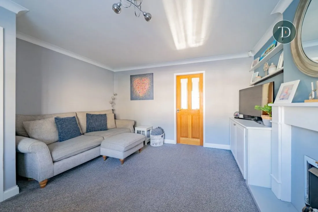 Acacia Drive, Great Sutton, CH66 2UT, photo 5