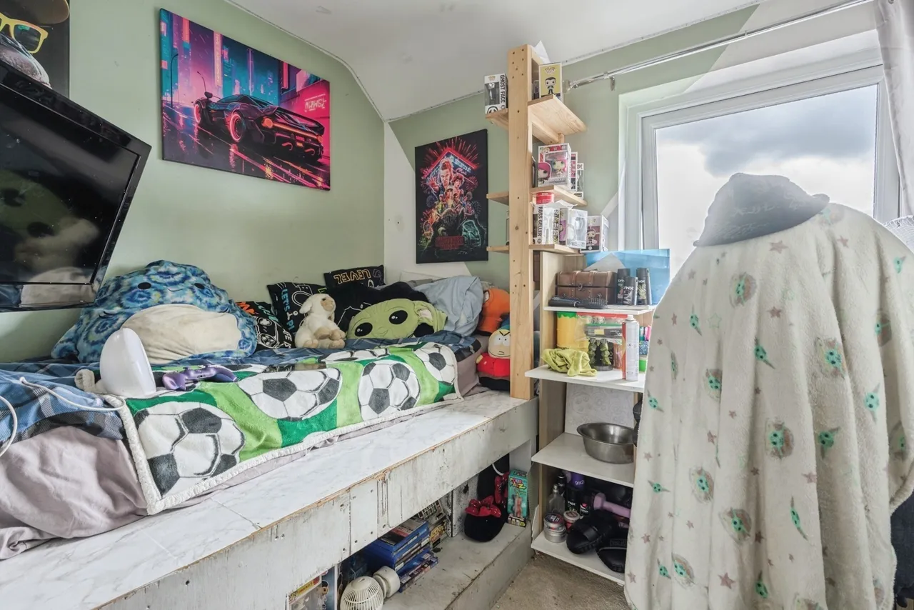 Taunton Avenue, Whitleigh, PL5, photo 14