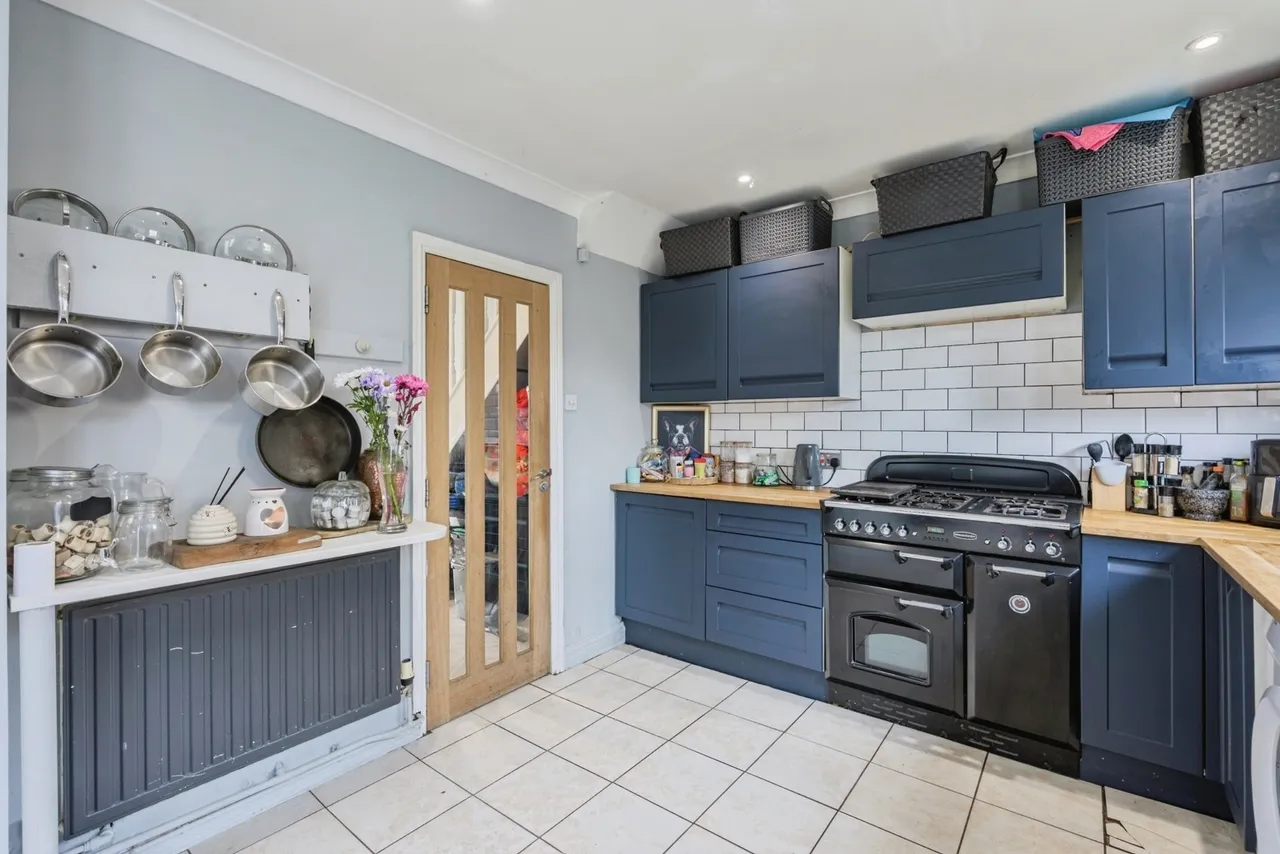 Taunton Avenue, Whitleigh, PL5, photo 9