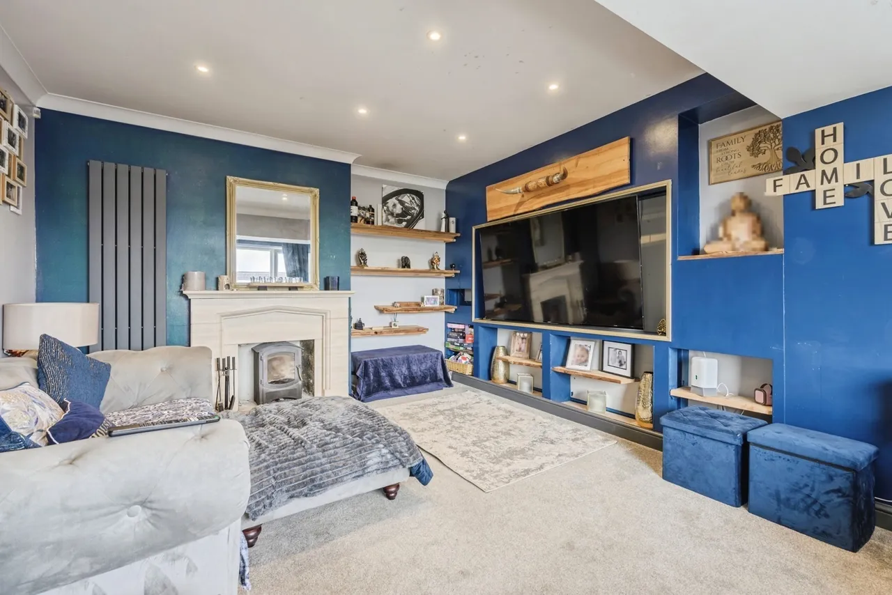 Taunton Avenue, Whitleigh, PL5, photo 4