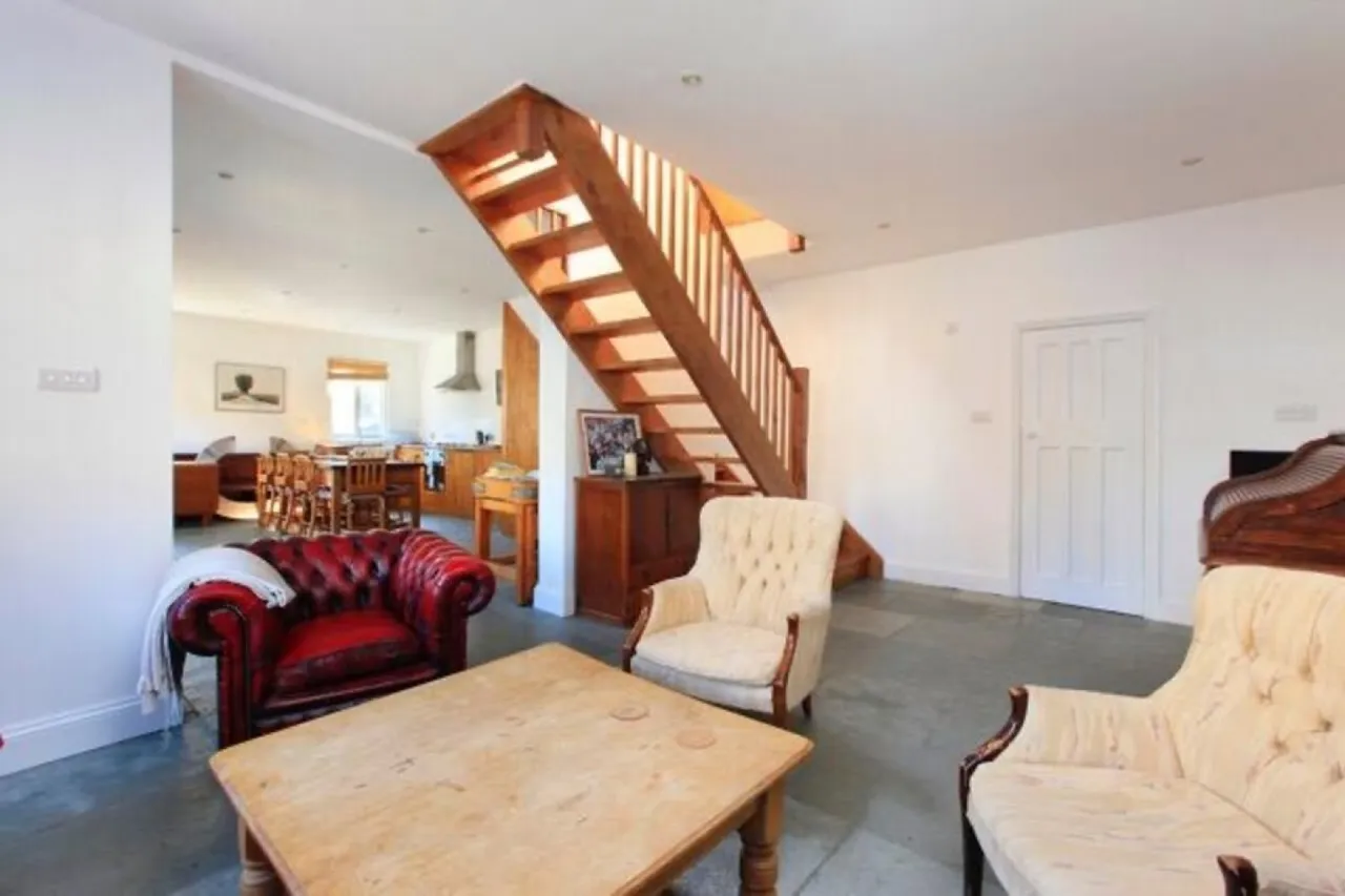 Weir Road, Balham, London, photo 8