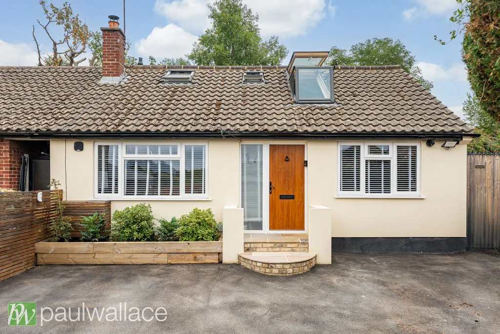 4 bed house for sale, Allmains Close, Nazeing, EN9