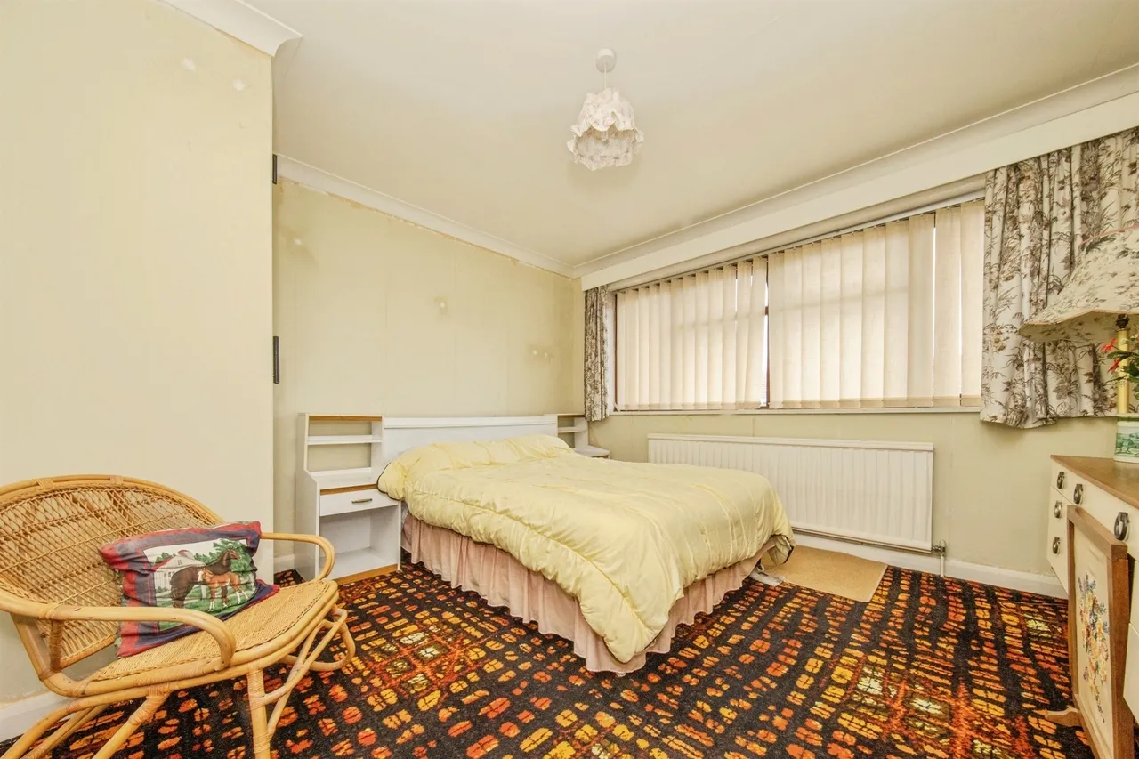 Hunter Drive, Lawford, MANNINGTREE, photo 9