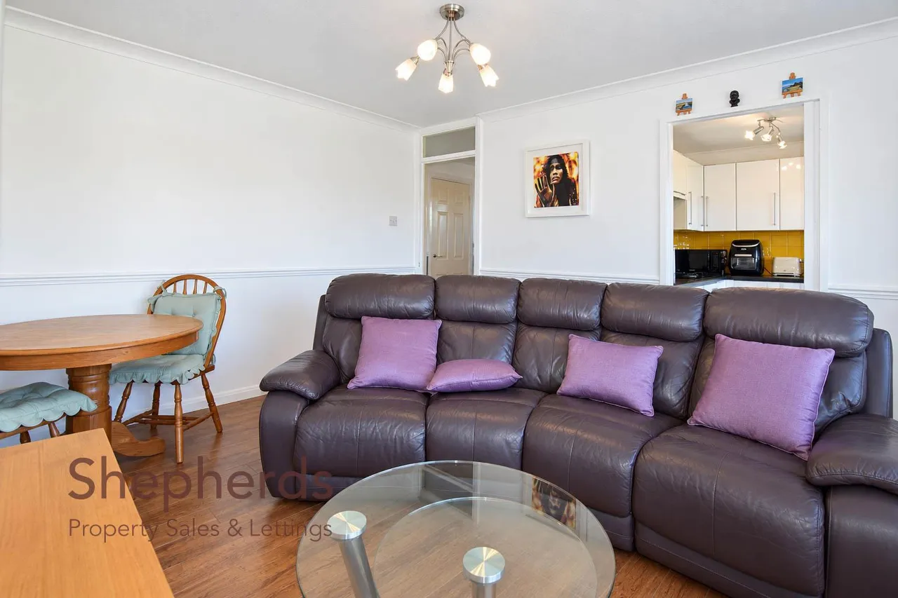 Perrysfield Road, Cheshunt, EN8, photo 4