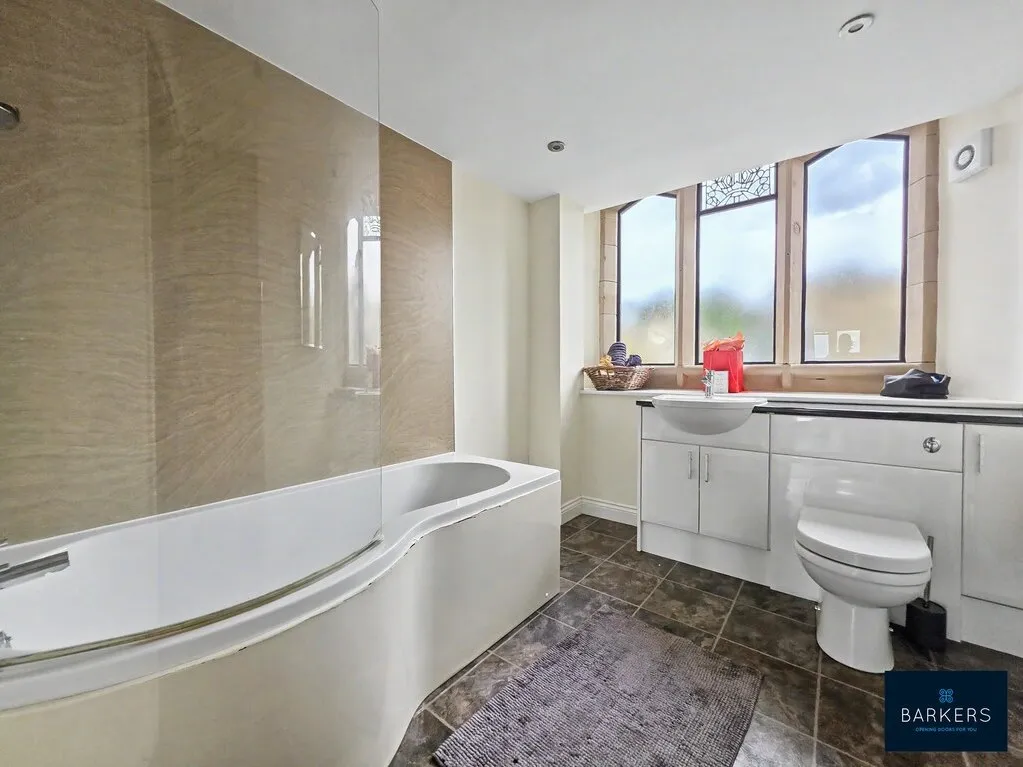 College Street, Birstall, WF17, photo 10