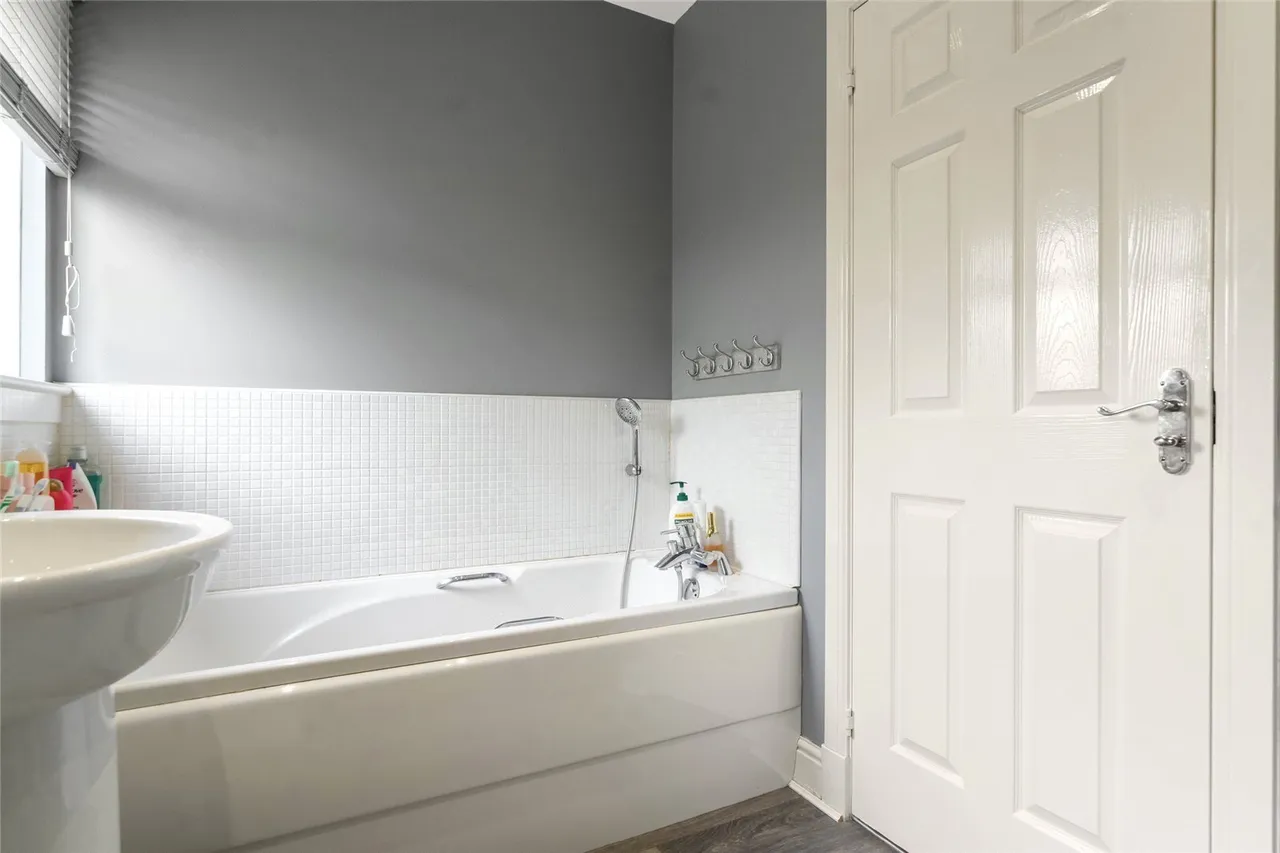 Calgary Place, Airdrie, ML6, photo 21