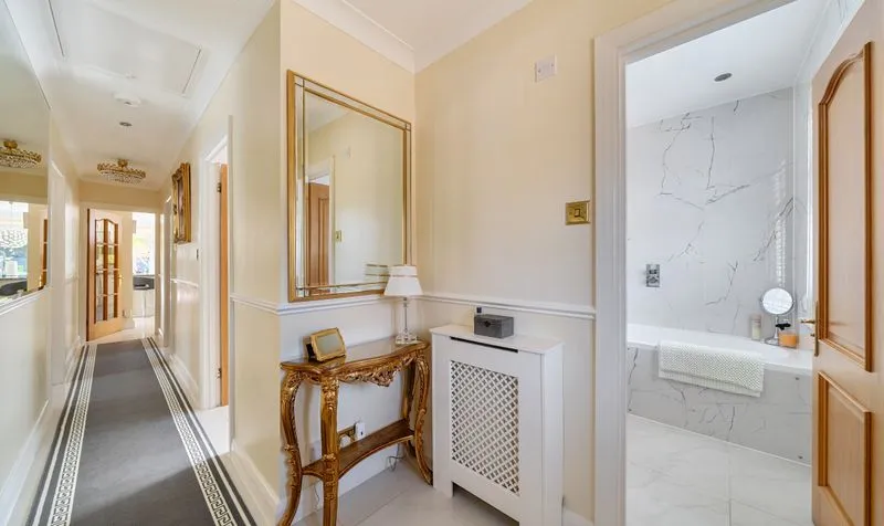 Lansdowne Road, Epsom, KT19, photo 10