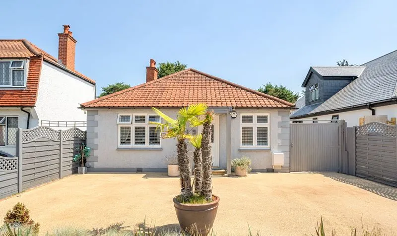 Lansdowne Road, Epsom, KT19, photo 20
