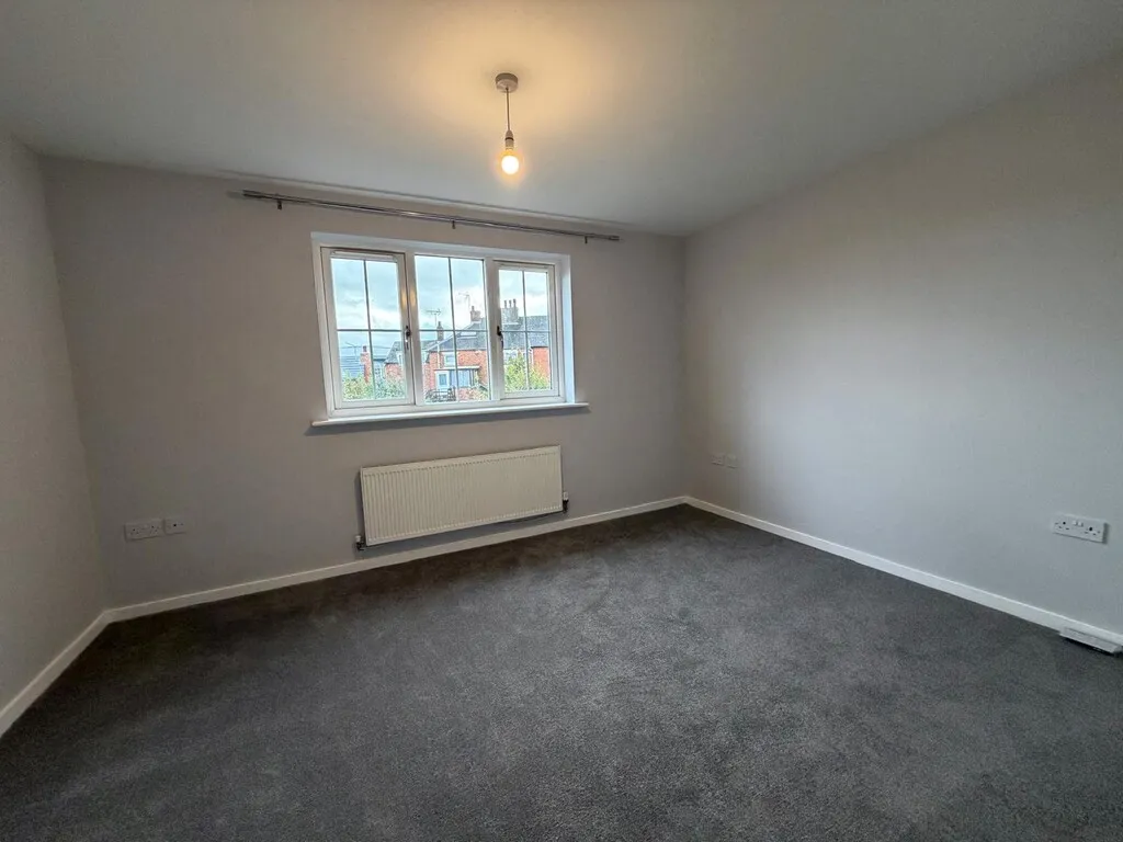 Chamberlain Close, Uttoxeter, photo 6