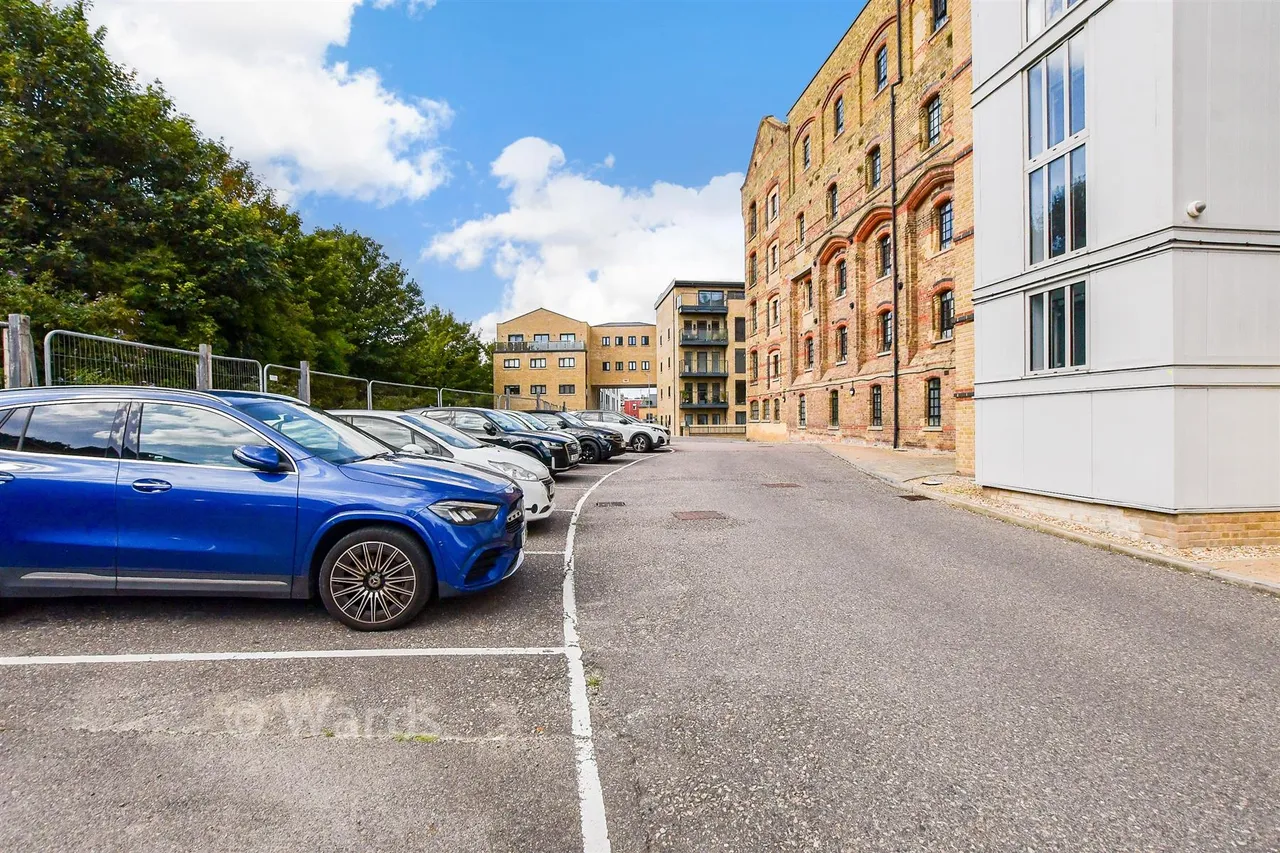 Millers Hill, Ramsgate, CT11, photo 16