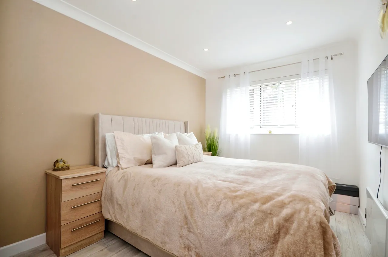 Chasewood Avenue, Enfield, photo 6