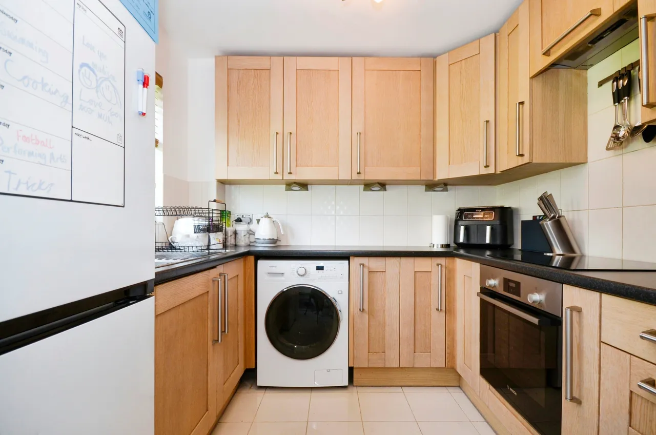 Chasewood Avenue, Enfield, photo 5
