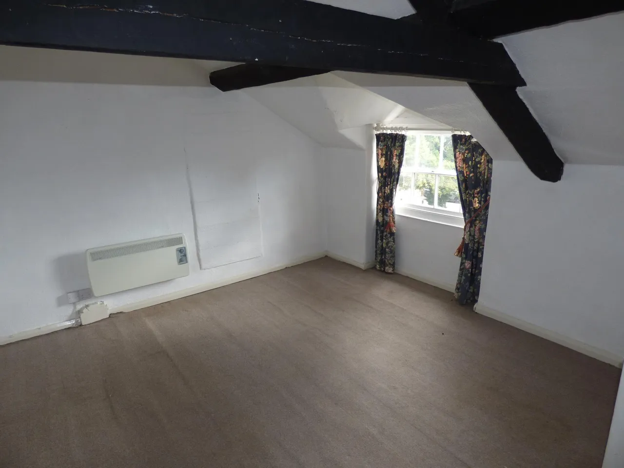 The Green, Byfield, NN11, photo 6
