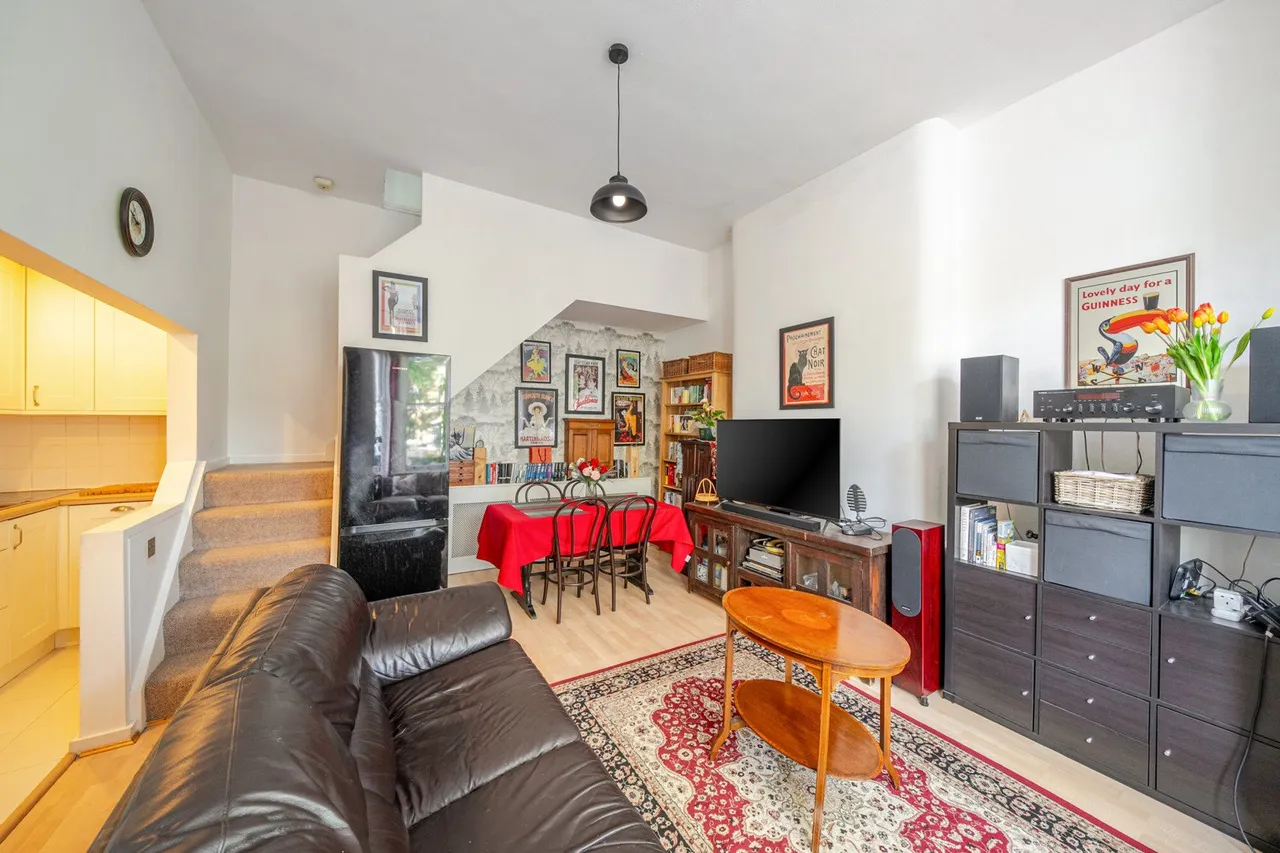 Kidbrooke Park Road, SE3, photo 14