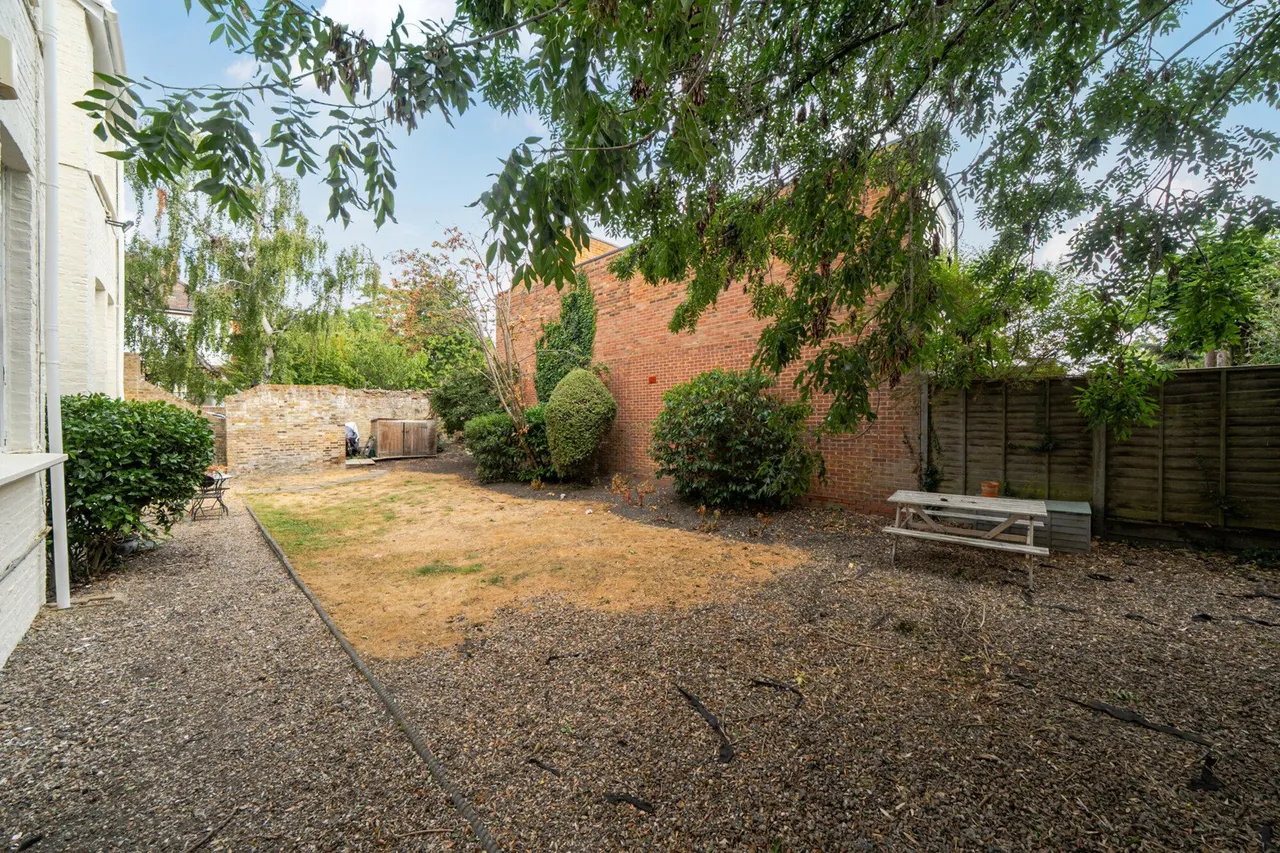 Kidbrooke Park Road, SE3, photo 9