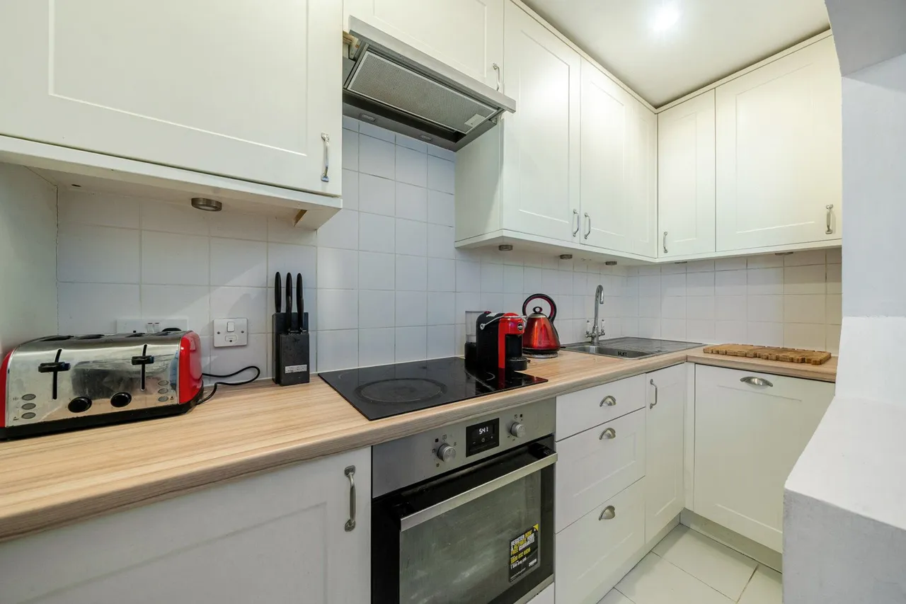 Kidbrooke Park Road, SE3, photo 5