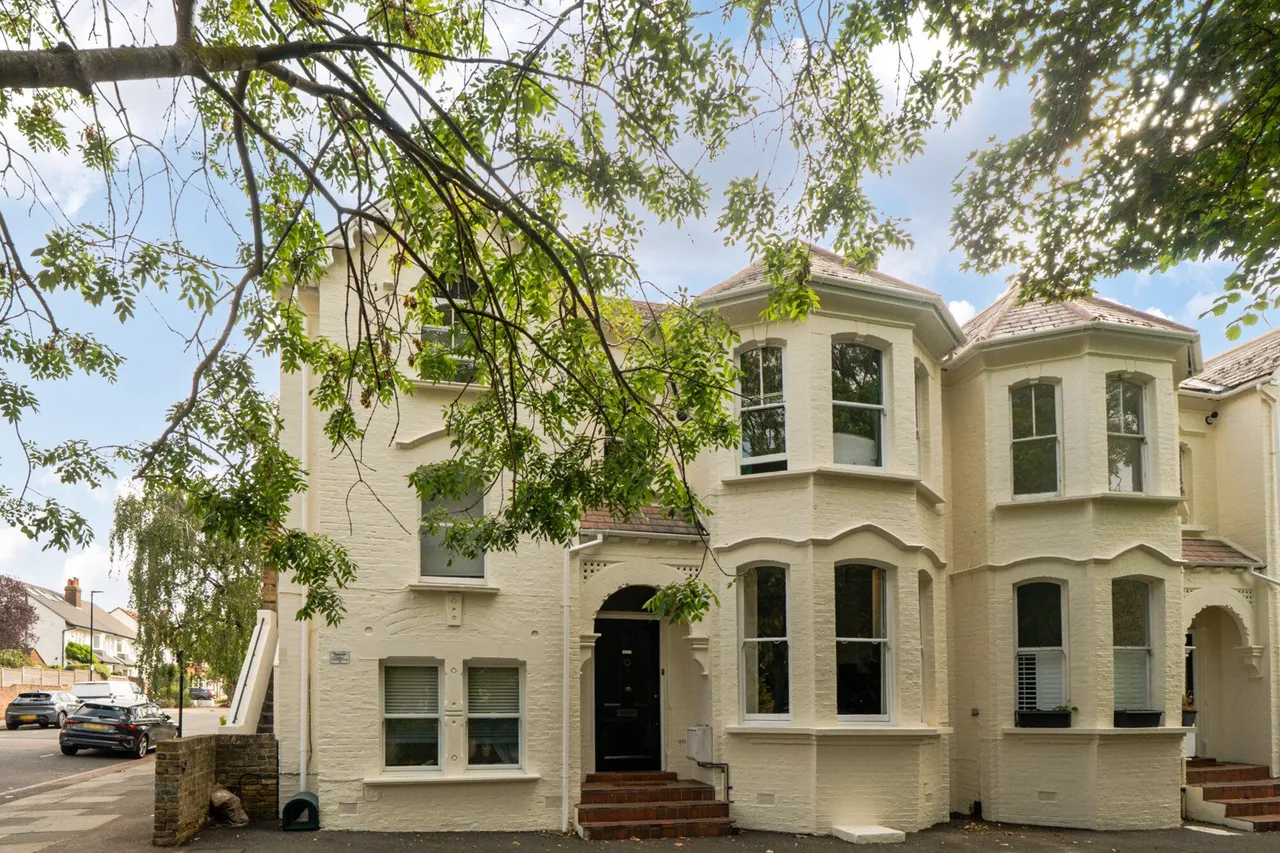 Kidbrooke Park Road, SE3, photo 13