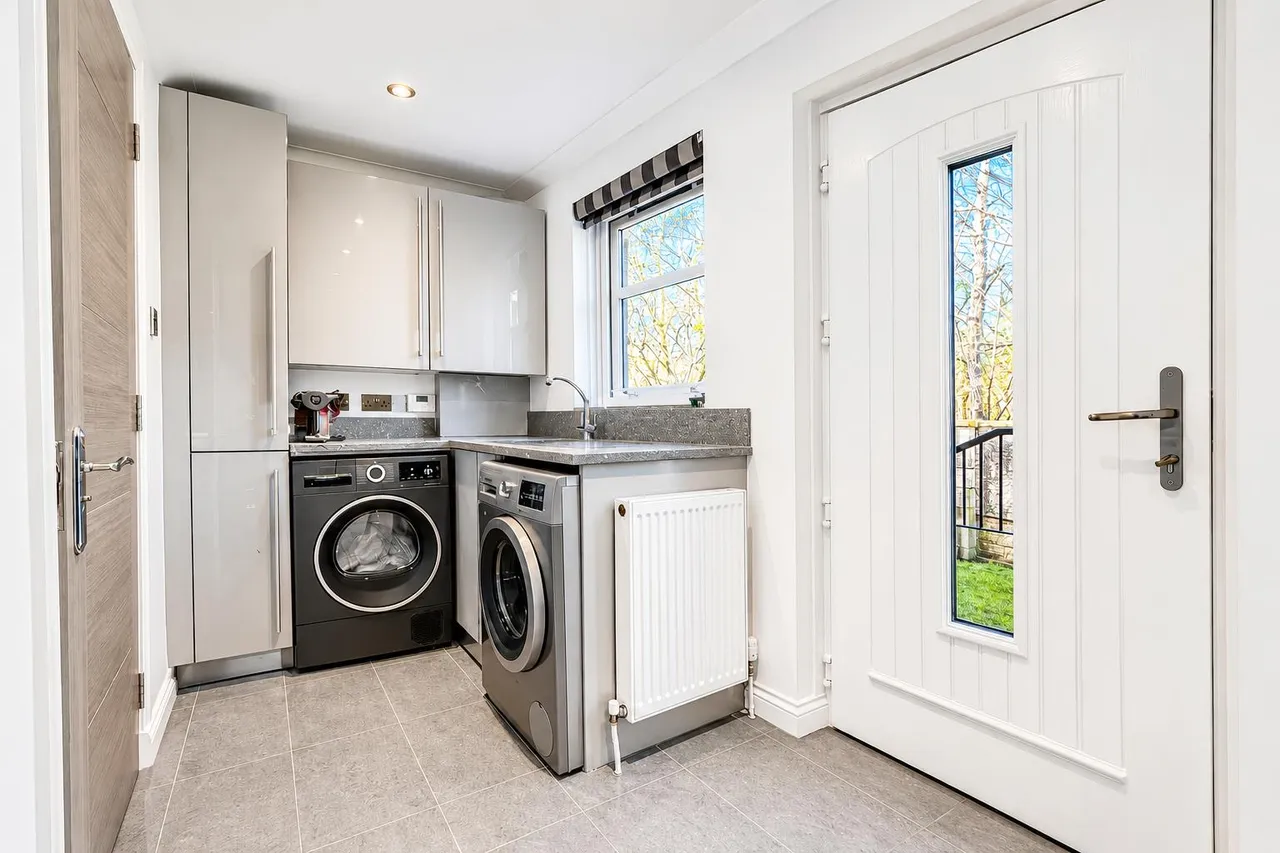 Station Road, Bothwell, Glasgow, G71 8EB, photo 10