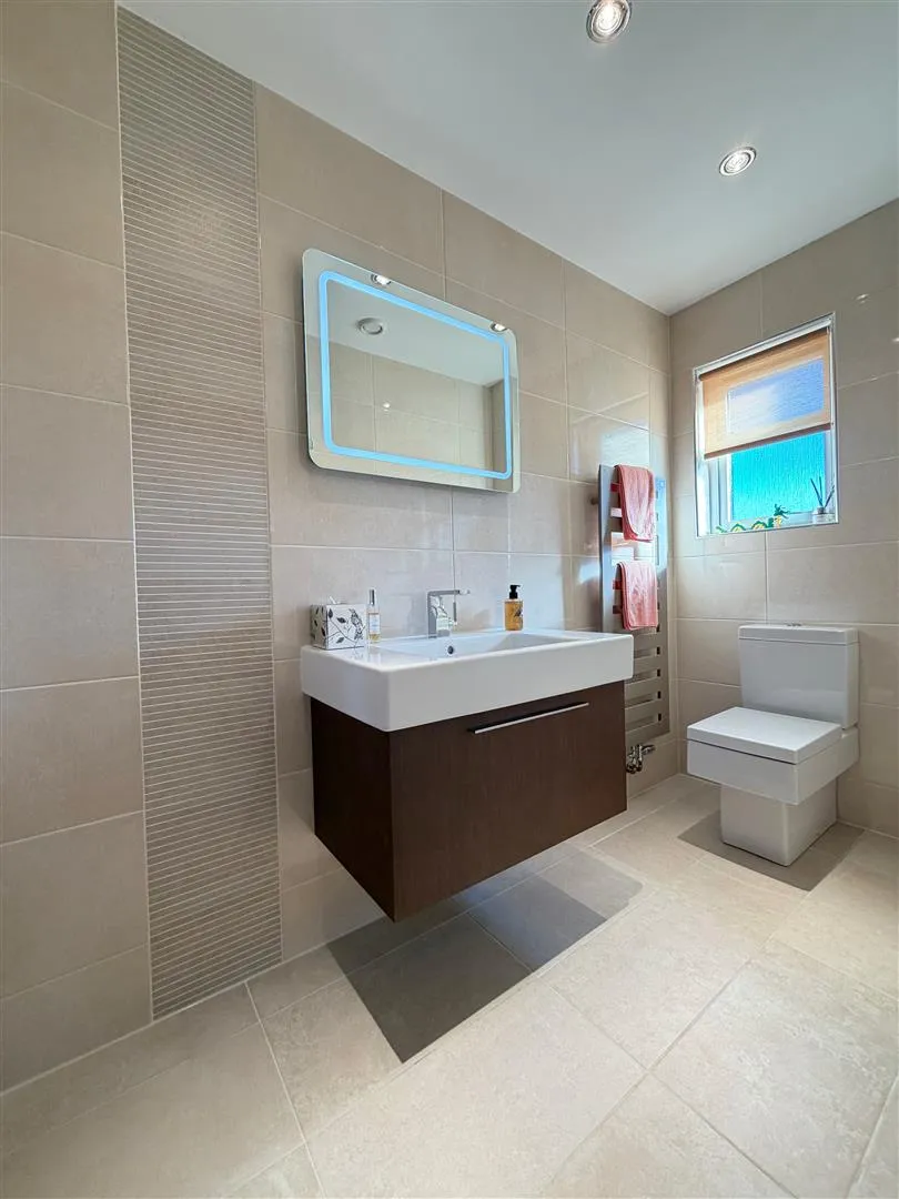 Station Road, Bothwell, Glasgow, G71 8EB, photo 15