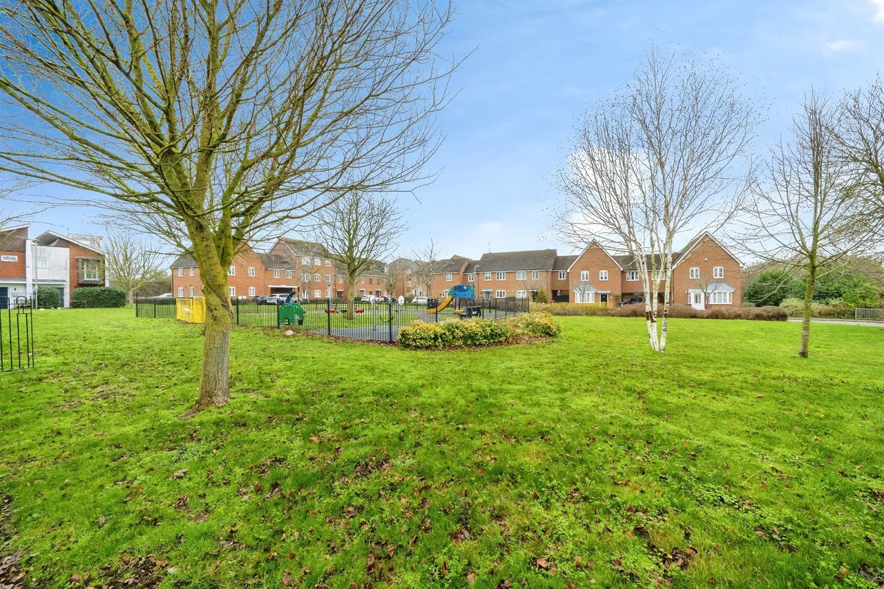 Addenbrookes Road, Newport Pagnell, MK16, photo 15