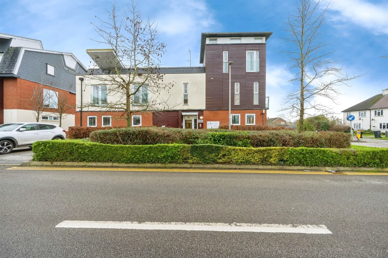 Addenbrookes Road, Newport Pagnell, MK16, photo 14