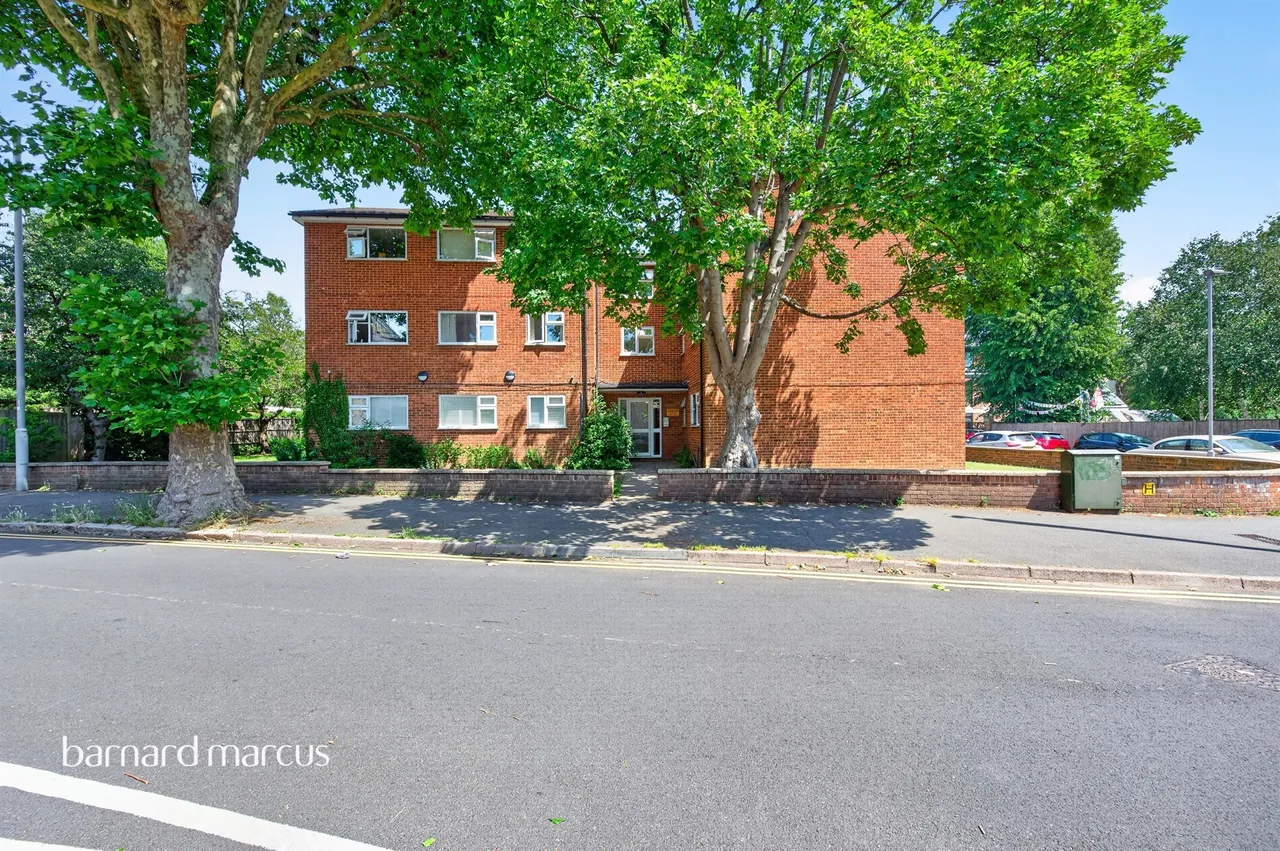 Berrylands, Surbiton, photo 2