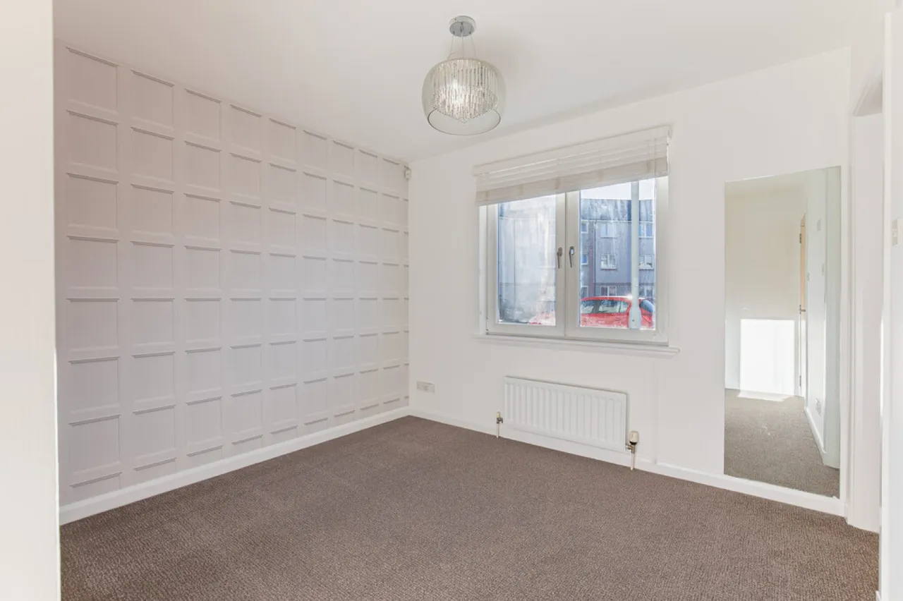 Grandholm Crescent, AB22, photo 10