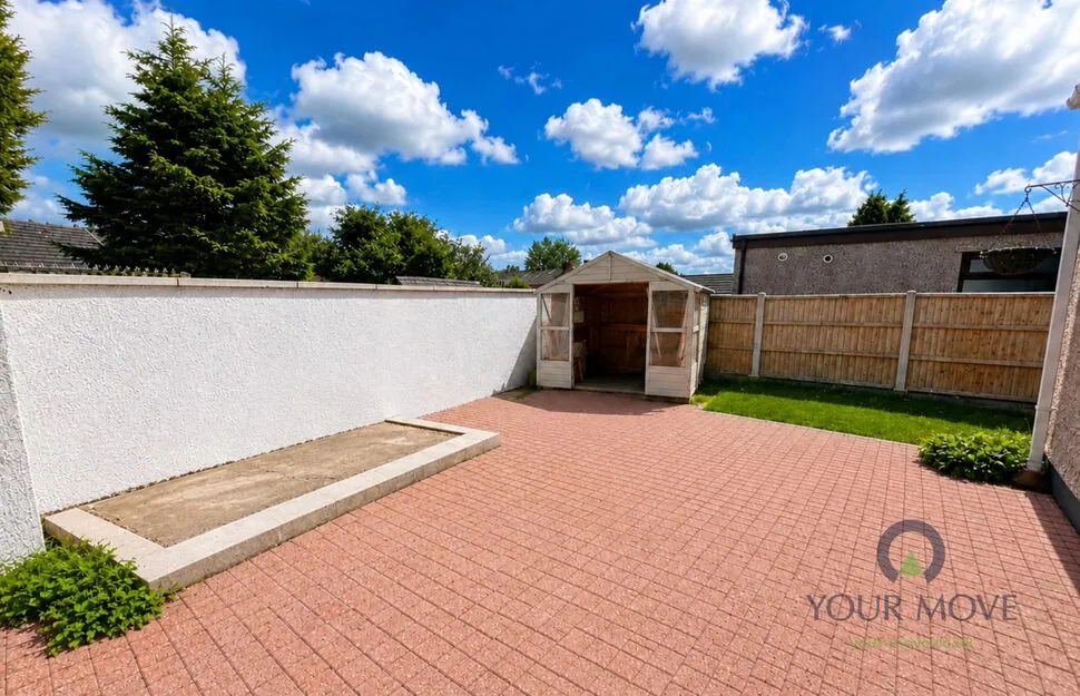 Hazel Avenue, Clayton Le Moors, BB5, photo 9