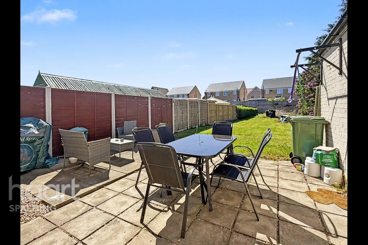 Fen Road, Holbeach, PE12, photo 20