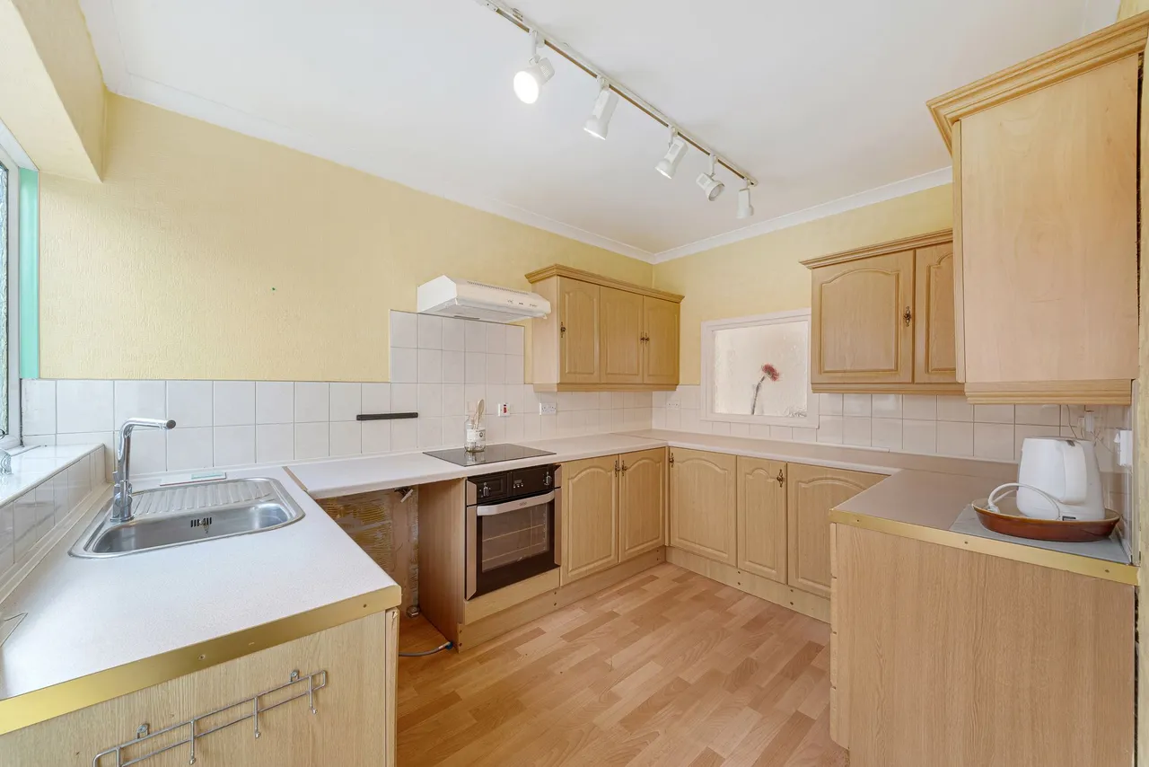 Highfield Road, Widnes, WA8, photo 2