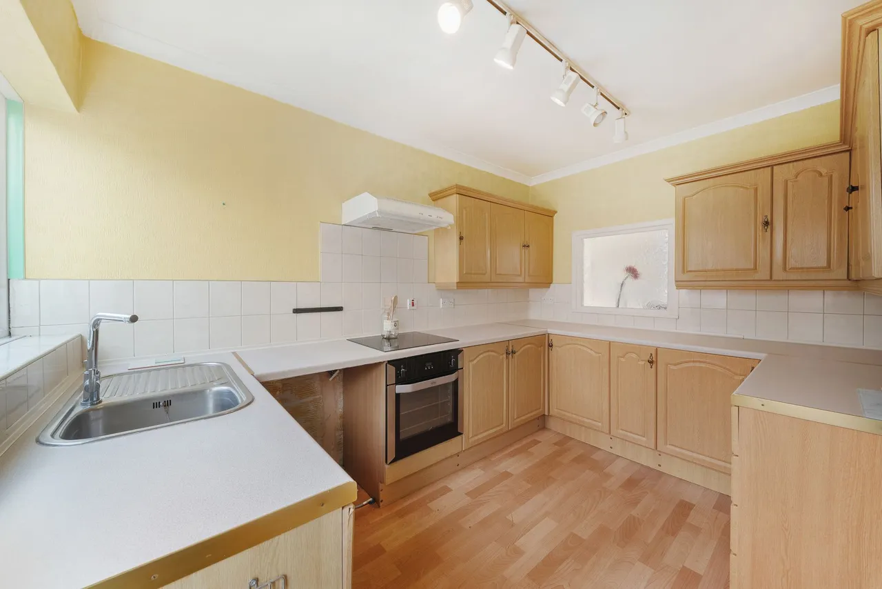 Highfield Road, Widnes, WA8, photo 5