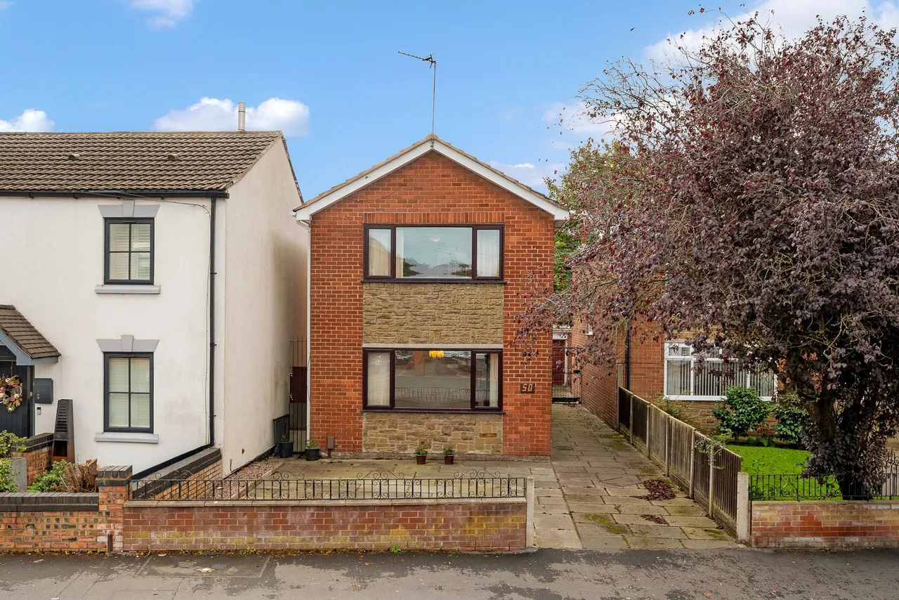 3 bed house for sale, Highfield Road, Widnes, WA8