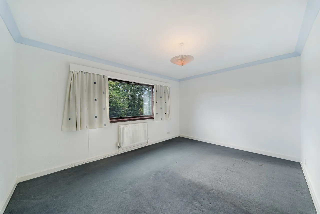Highfield Road, Widnes, WA8, photo 18