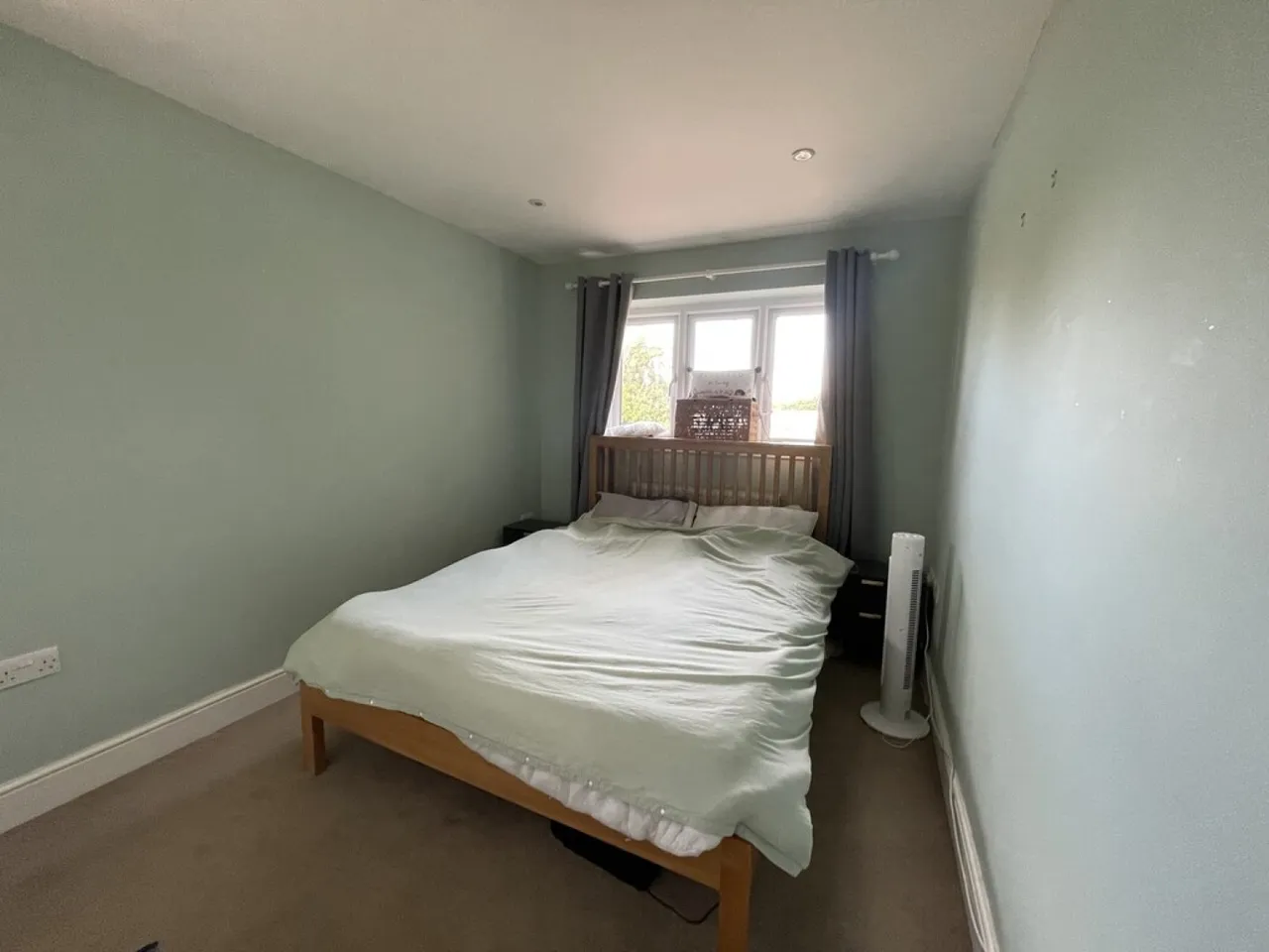 Vale Rise, TN9, photo 7