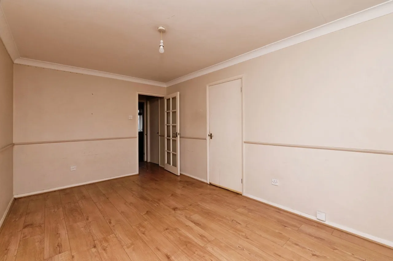 Falcon Avenue, Grays, Essex, RM17, photo 9