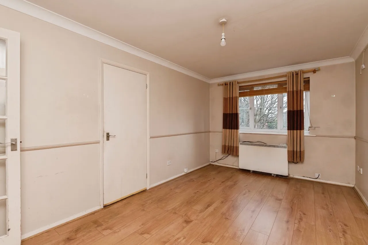 Falcon Avenue, Grays, Essex, RM17, photo 8