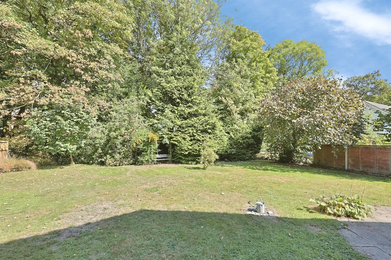 Eva Close, Shipdham, Thetford, photo 3