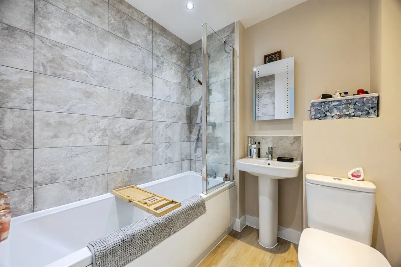 Meadow View, Kingsnorth, Ashford, photo 7