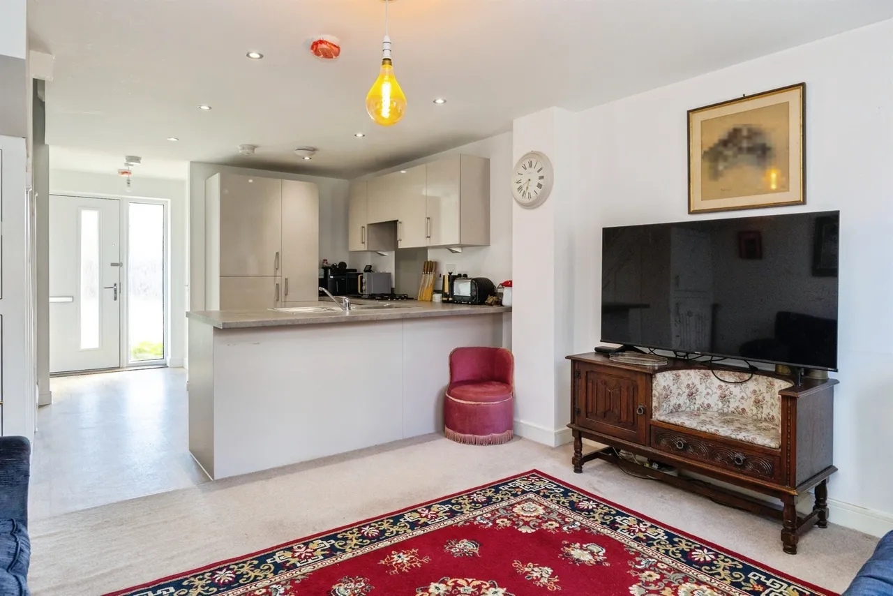 Meadow View, Kingsnorth, Ashford, photo 3