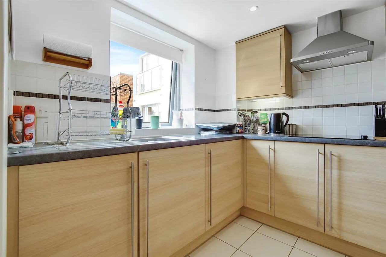 Shotfield, Wallington, SM6, photo 5