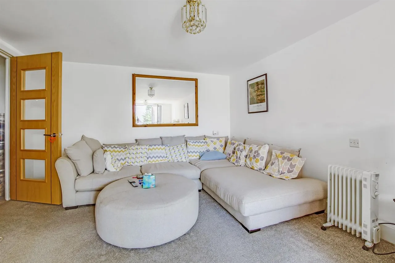 Shotfield, Wallington, SM6, photo 12