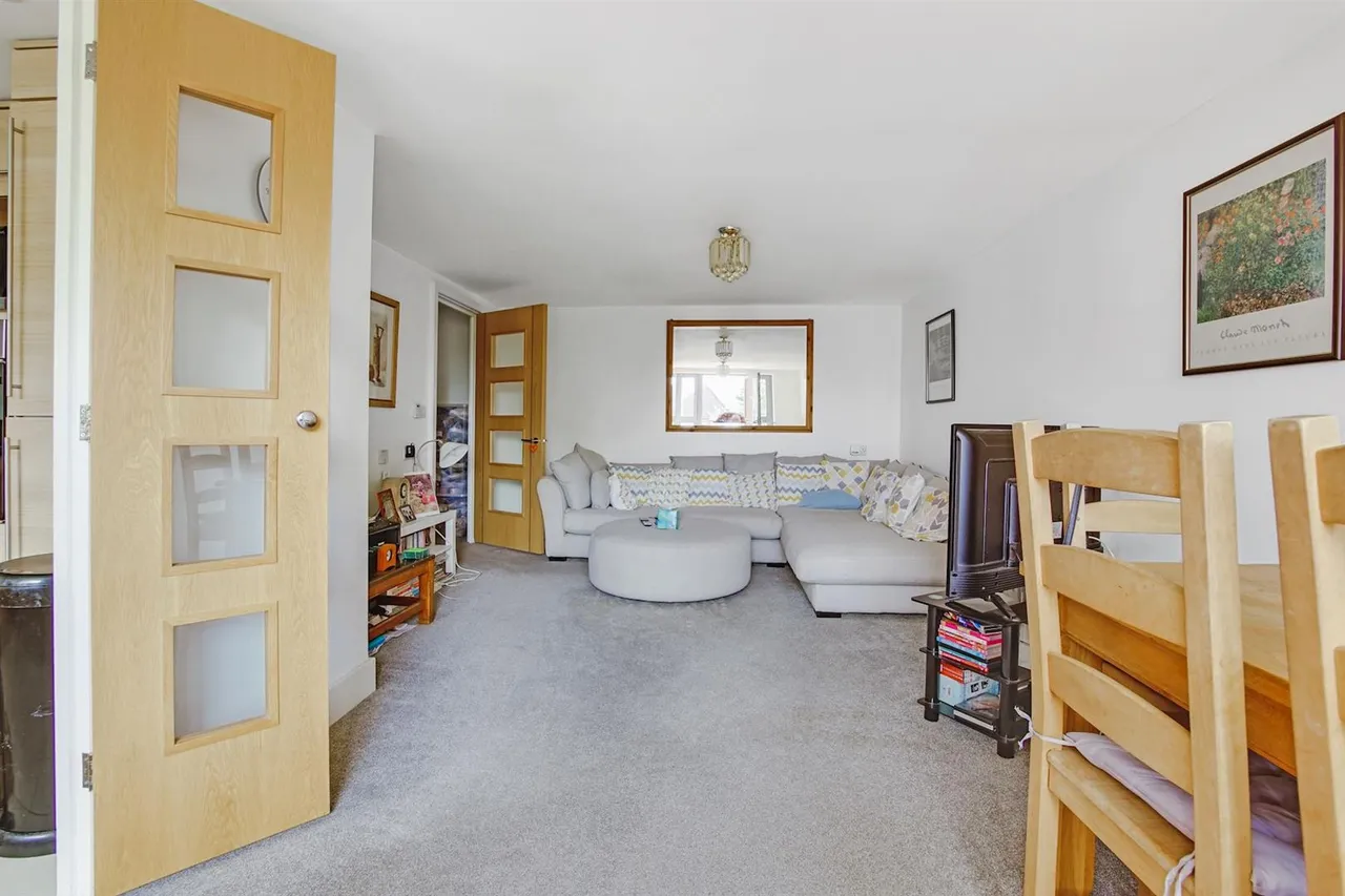 Shotfield, Wallington, SM6, photo 11