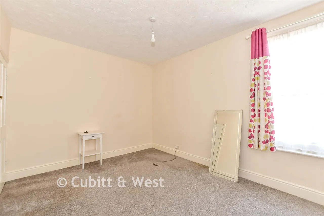 Manor Park Avenue, Portsmouth, PO3, photo 6