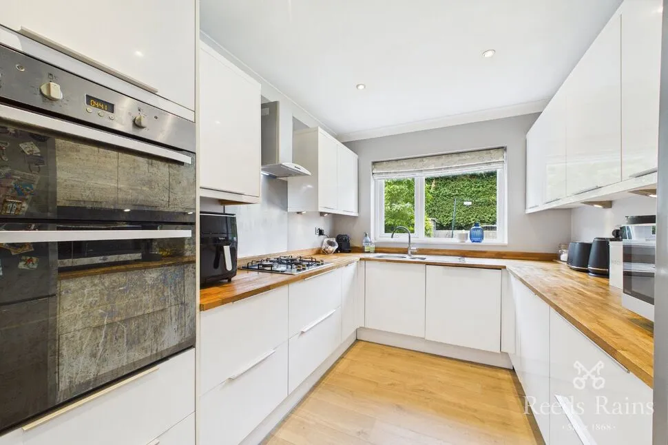 Taylor Crescent, Woodsetts, South Yorkshire, S81, photo 5