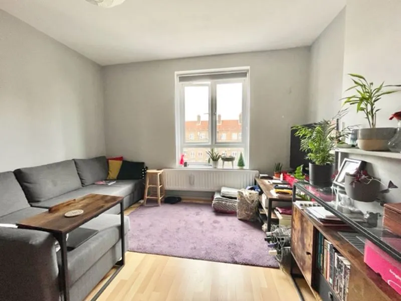Dorset Road, London SW8 1DR, photo 2