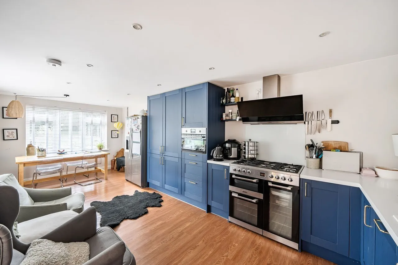 Bekynton Avenue, Wells, BA5, photo 2