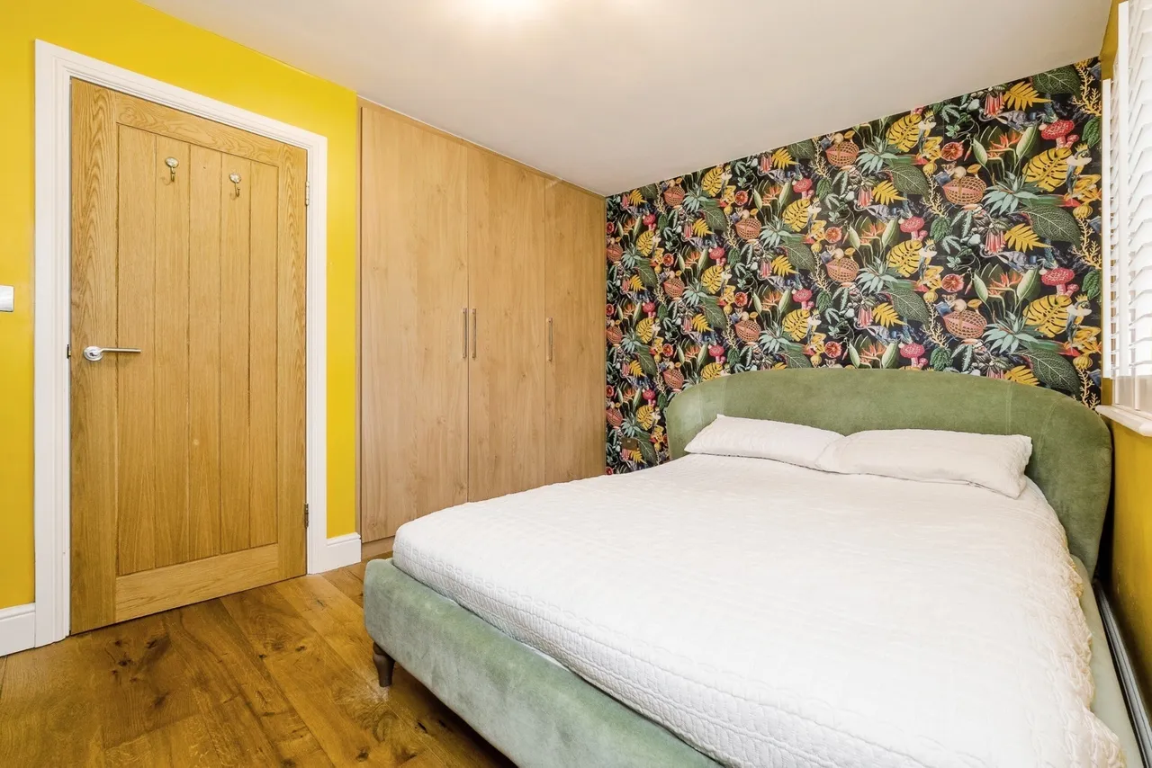 Brierley Close, HORNCHURCH, Essex, RM11, photo 23