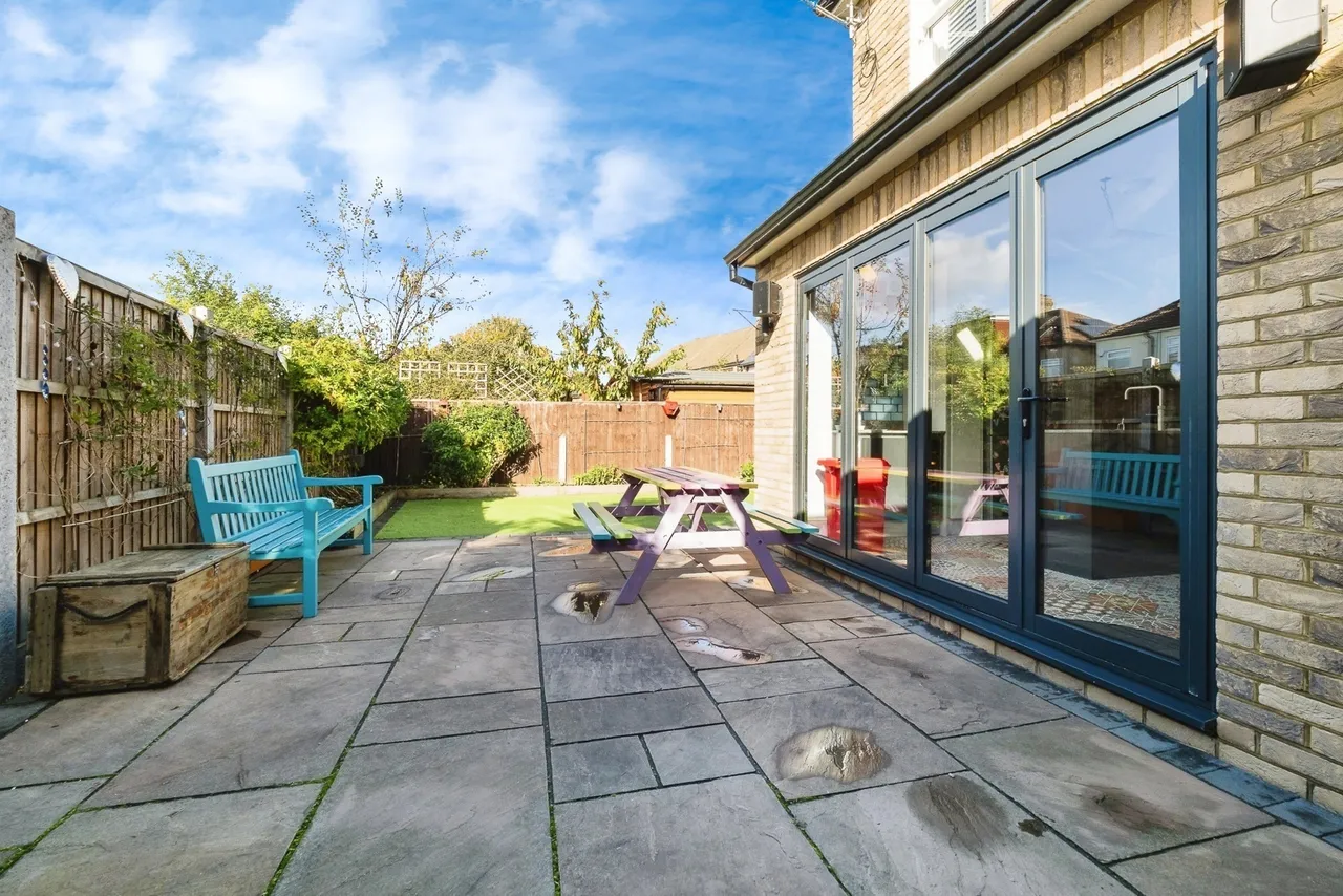 Brierley Close, HORNCHURCH, Essex, RM11, photo 25