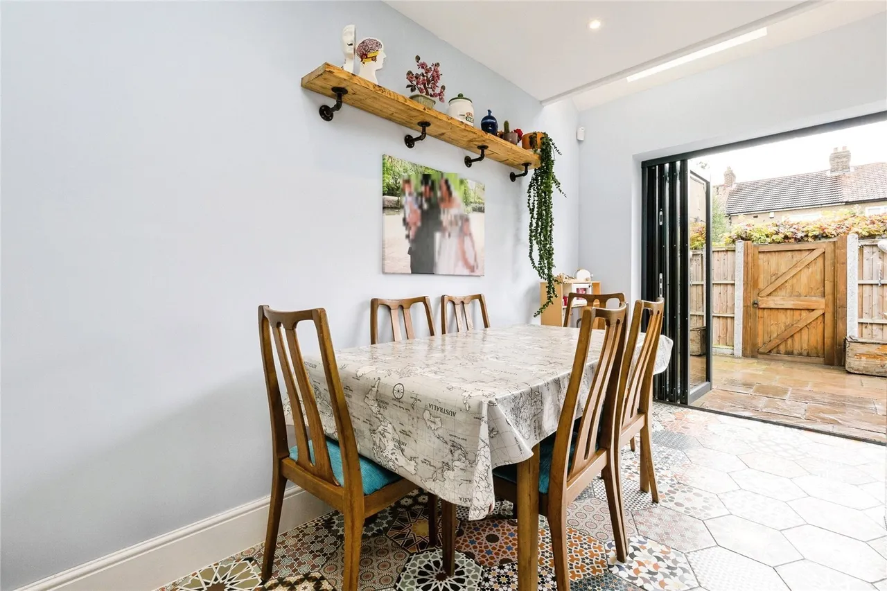Brierley Close, HORNCHURCH, Essex, RM11, photo 17